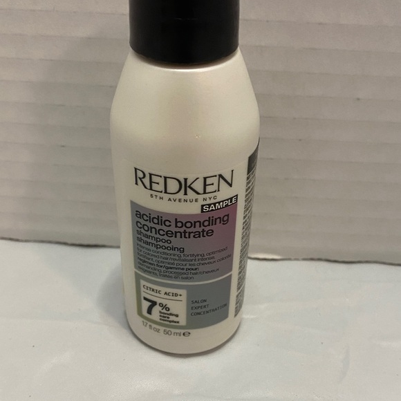 Redken Acidic Bonding Concentrate Shampoo - Cream - Picture 1 of 1